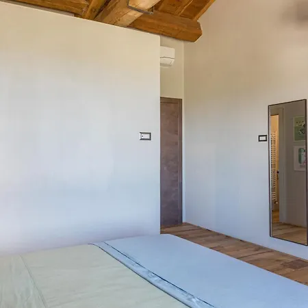 Villa Casale The Place 6&2, Emma *